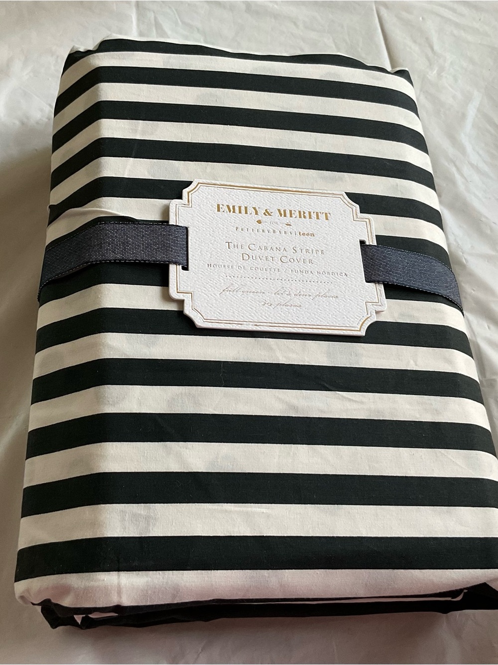 Pottery Barn Teen Emily & Meritt Cabana Stripe Full/Queen Duvet Cover- New Tag